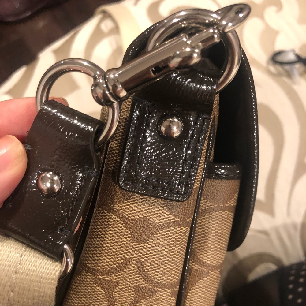 Coach Crossbody - Picture 6 of 7